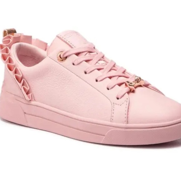 astrina ruffle detail trainers